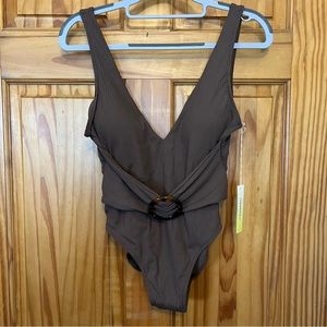 NWT Summersalt Ribbed Belted Backflip Swimsuit